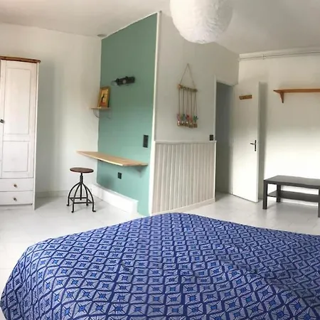 Les De La Mare Nyaraló Saint-Manvieu-Norrey