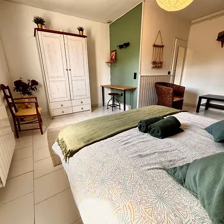 Les De La Mare Saint-Manvieu-Norrey