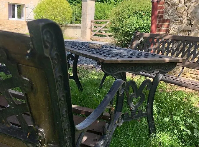 Les De La Mare Saint-Manvieu-Norrey